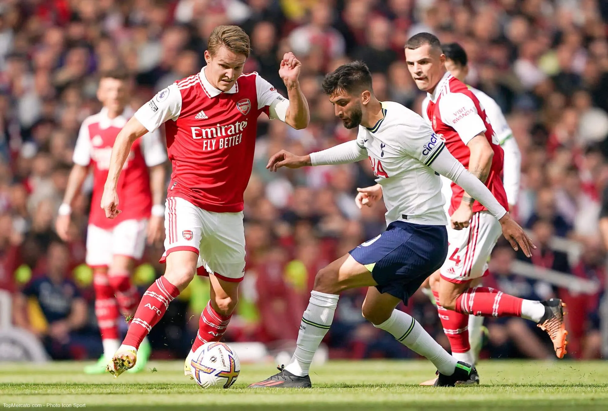 Laquelle de ces anecdotes sur Arsenal et Tottenham est FAUSSE ?