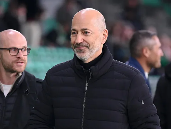 Mercato ASSE : “il y a de grandes chances que nous le signions”, le départ d’un premier indésirable se confirme