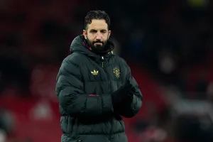 Manchester United : “pas grand-chose à lui reprocher”, Ruben Amorim dédouané par un cadre des Red Devils, et pourtant…