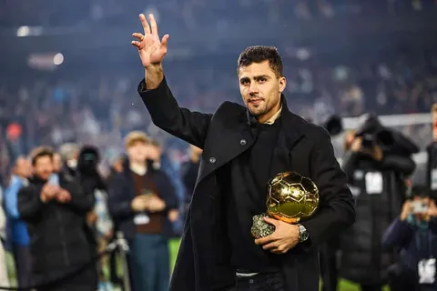 Mercato - Manchester City : 5 milieux de terrain pour remplacer Rodri