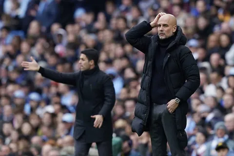 Manchester City : “tuer quelqu’un”, Guardiola se lâche sur Arsenal !