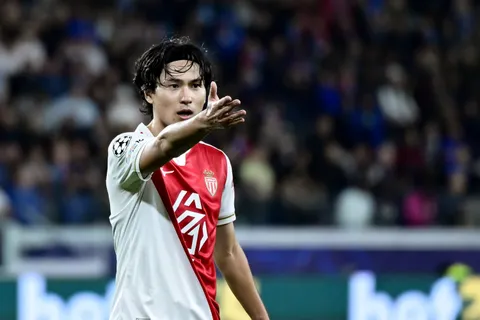 Mercato Monaco : blessure longue durée pour Minamino, 3 propositions pour remplacer le Japonais