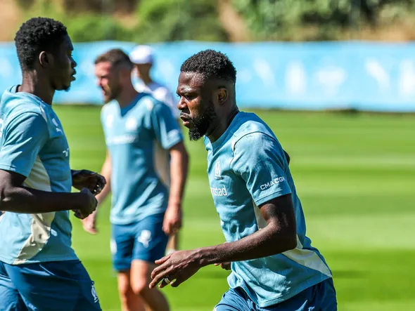 Mercato Live : ça bouge autour de Mbemba !