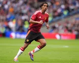 Manchester United : pourquoi Leny Yoro a refusé le Real Madrid selon Fabrizio Romano