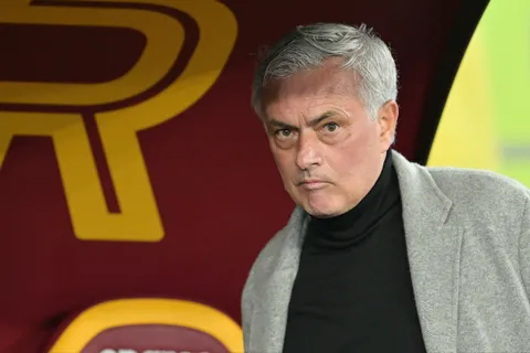 José Mourinho explotó contra la directiva de Roma