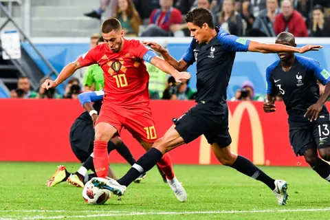 Équipe de France : Rouyer n’a plus confiance en Varane