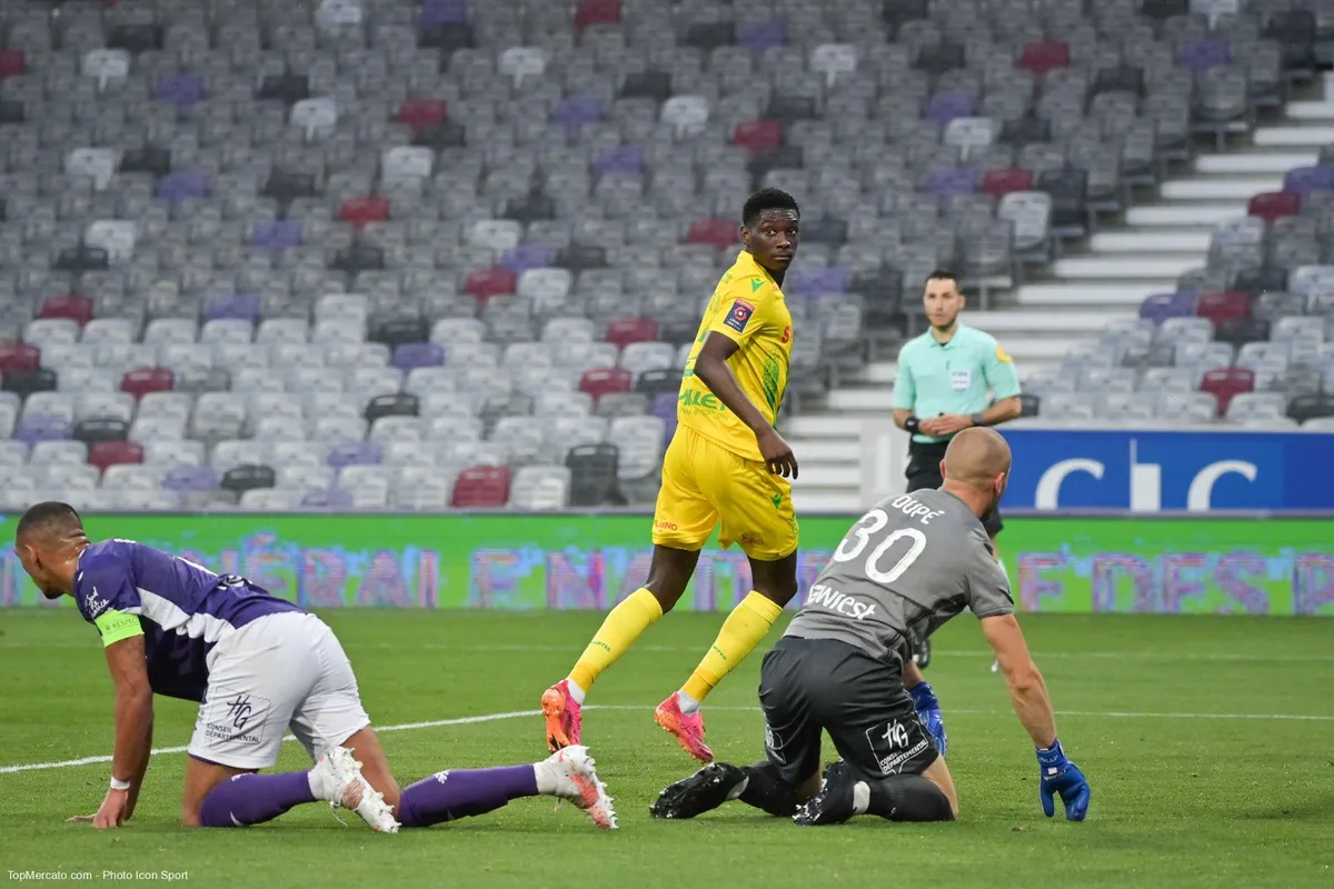 Randal Kolo Muani, TFC-FCN