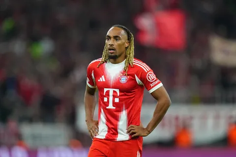 Mercato Bayern : ex-cible de l’OM, Sacha Boey reçoit une offre en Premier League