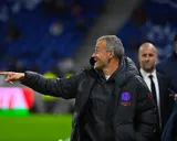 Mercato PSG : un attaquant disponible pour 50 M€ en janvier 2026