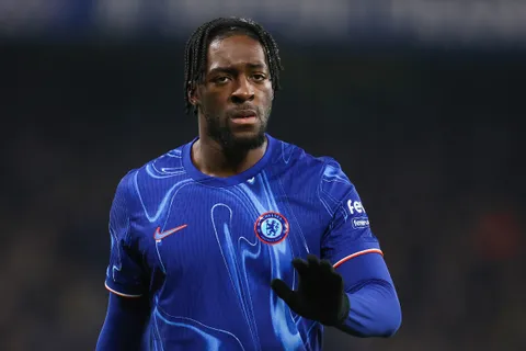 Mercato Chelsea : l’ex-club d’Huijsen et Zabarnyi au secours de Disasi ?