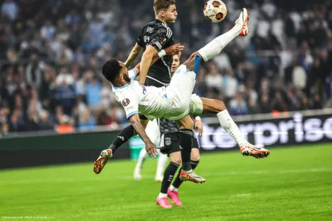 Le grand réveil d’Aubameyang, le cadeau du gardien de l’Ajax, les relâchements phocéens coupables… Les Tops-Flops d’OM-Ajax