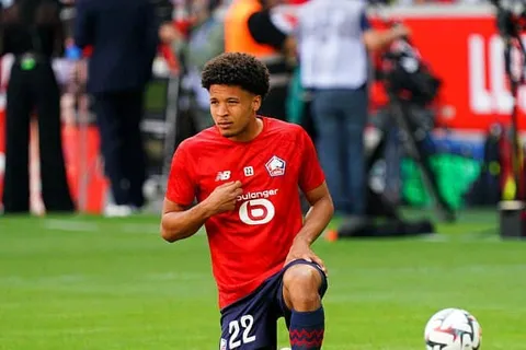 Mercato - LOSC : Le Barça prêt à jouer des coudes pour Tiago Santos