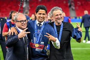 Mercato PSG : après Dembélé, Paris tente de prolonger un autre candidat au Ballon d’Or 2026