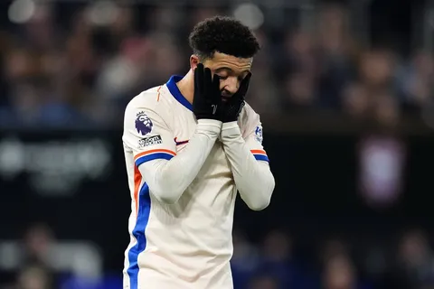 Mercato Manchester United : Chelsea ou les Red Devils, Jadon Sancho prend tout le monde à contre-pied