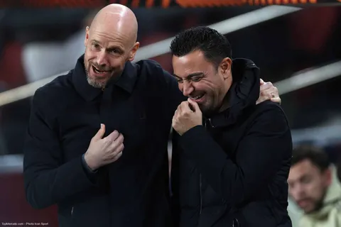 Barça-Man Utd : Xavi et Ten Hag allument l’arbitre !