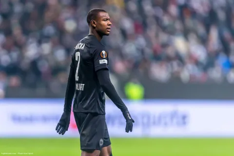 Mercato - OM : Longoria tente le coup avec Ndicka