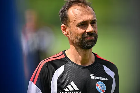 Mercato – Strasbourg va devoir choisir entre Ibrahima Ba et Bastien Meupiyou, Hugo Oliveira a validé les 2 profils