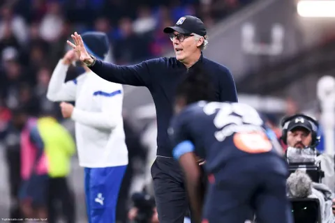 Officiel Mercato - OL : un bide vendu pour 15 M€ !