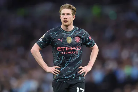 Manchester City : De Bruyne cartonne violemment l’UEFA !