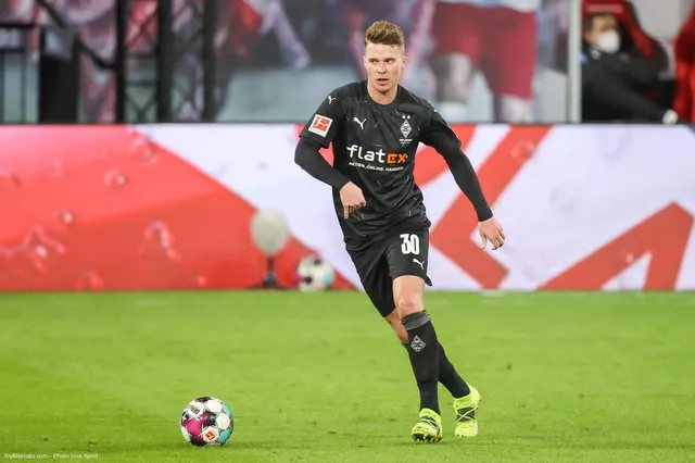 Officiel Mercato - Mönchengladbach : Elvedi et Sippel prolongent l’aventure
