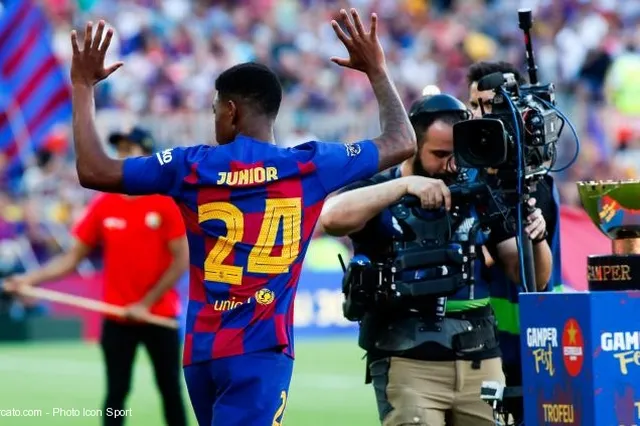 Barça : Junior Firpo dispute son premier entraînement