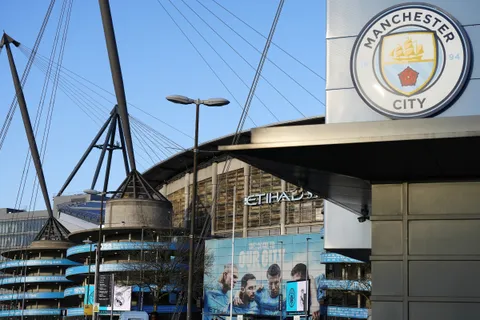 Que risque Manchester City, reconnu coupable de 114 infractions ?