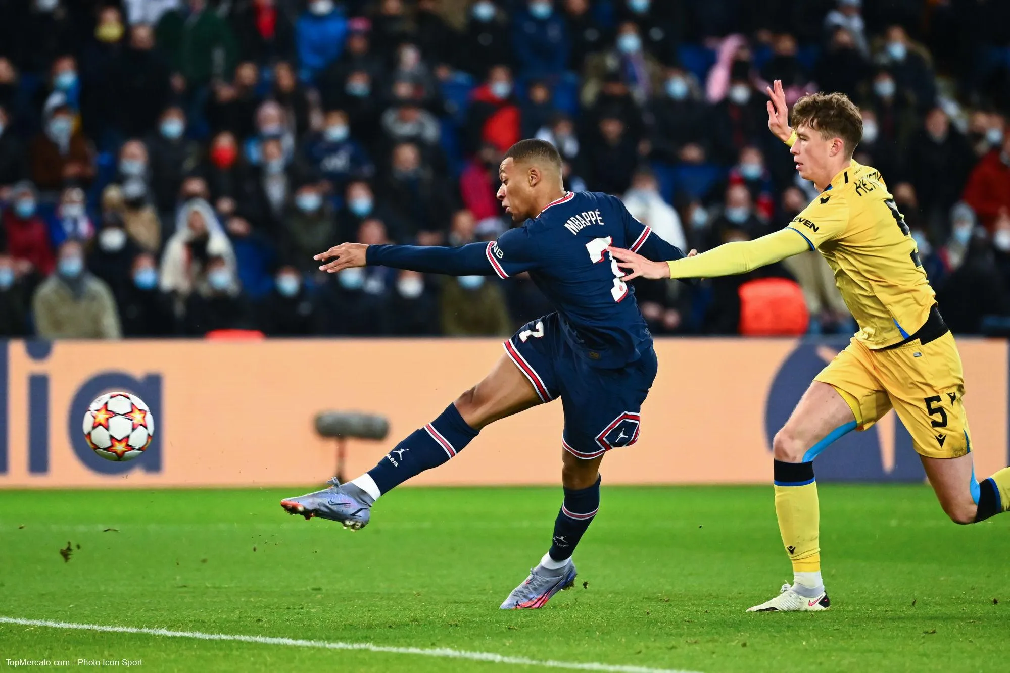 Kylian Mbappé, PSG-Bruges