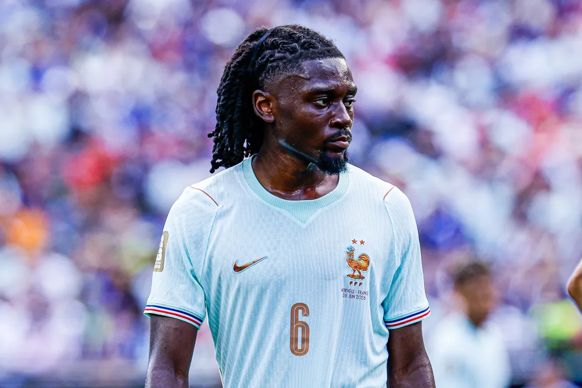 Manu Koné enflamme le mercato en Premier League : Manchester United, Chelsea, Liverpool… Qui mène la course pour la sensation française ?