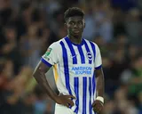 Mercato Manchester United : “il a plus de qualités que Baleba”, Scholes recommande un autre milieu