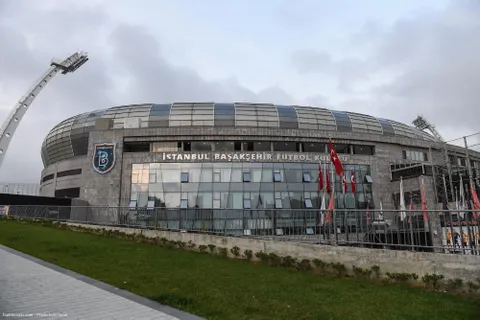 Officiel Mercato - Basaksehir : Trezeguet et Pizzi ont signé