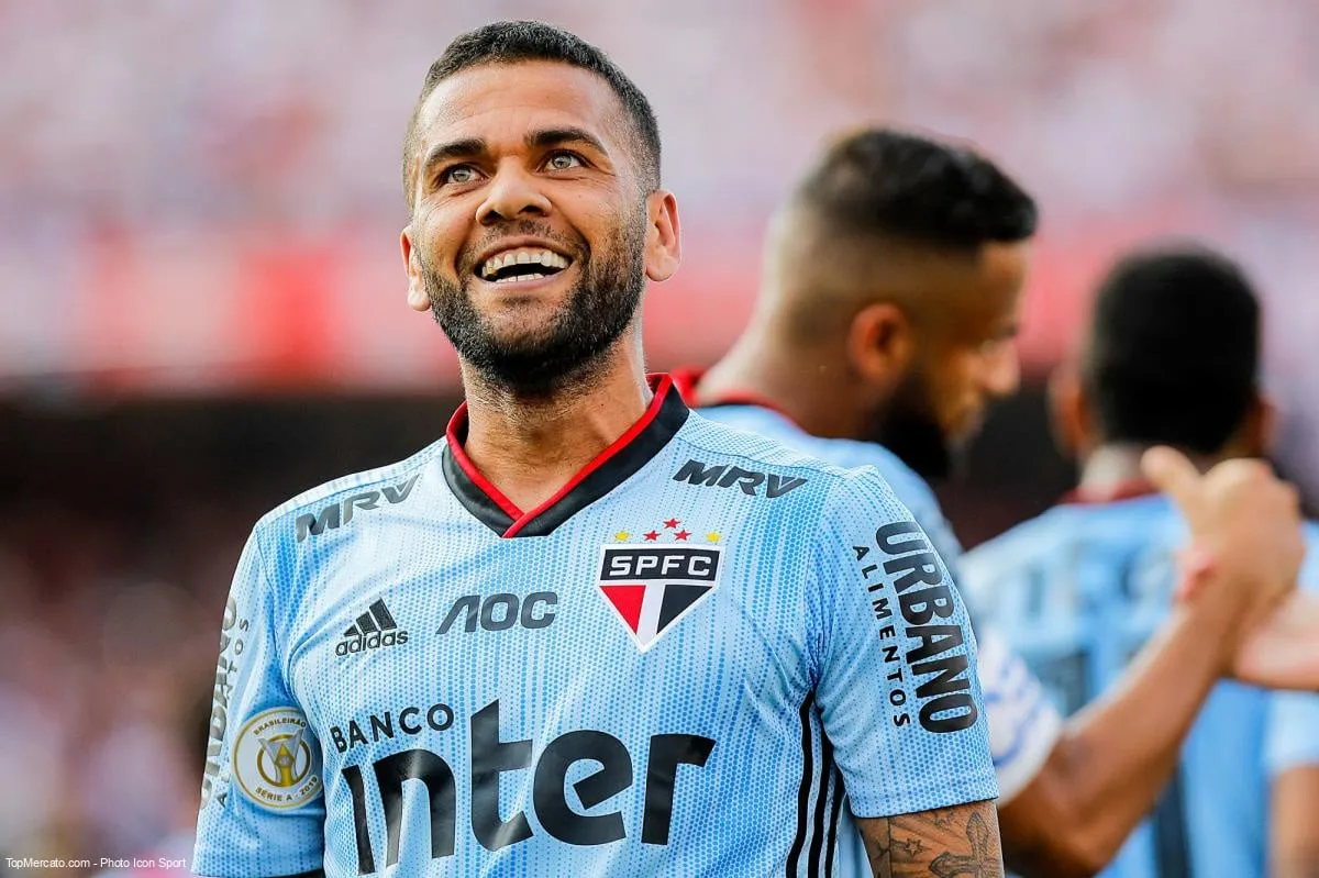 Dani Alves, São Paulo