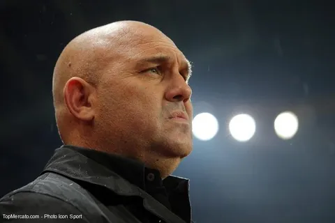 Fernandez s’en va, Antonetti ou Courbis pour le remplacer ?