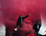 PSG-OL : bagarre entre bus, un péage d’autoroute en feu