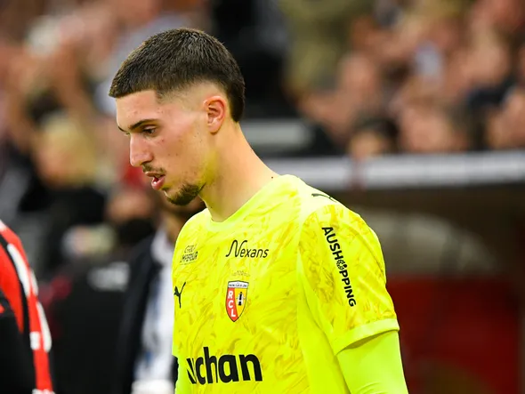 Mercato RC Lens : les dirigeants prêts à aller contre la volonté de Robin Risser ?