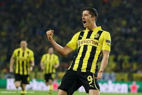 Chelsea : Lewandowski à défaut de Falcao ?