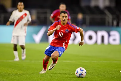 Mercato - OM : attention à Alexis Sanchez !