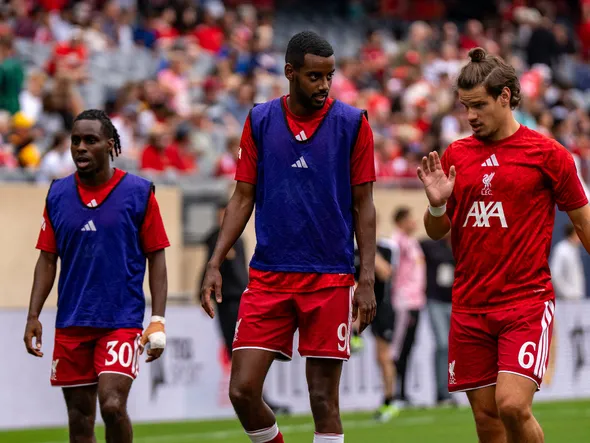 Liverpool : “c’est le nouveau Darwin Nunez”… Les mots durs de Carragher avec une recrue du mercato 2025