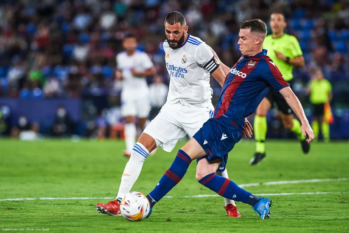 Karim Benzema, Levante-Real Madrid