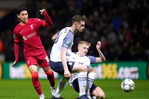 Carabao Cup : Liverpool passe à Preston, Man City sorti par West Ham