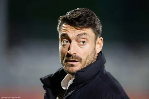 Bordeaux : “Il va me trouver”, le gros coup de gueule de Riera !