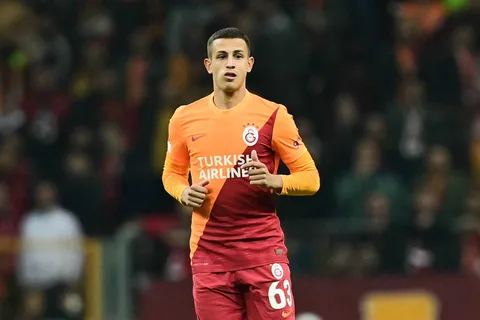 Mercato - OM : Elmaz en passe de dire oui à Longoria ?