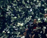 Poissons pourris, flèches, Panda, chèvres… Le top 10 des contestations de supporters les plus originales