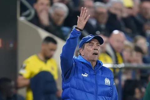 OM : Gasset réagit à l’expulsion de Moumbagna