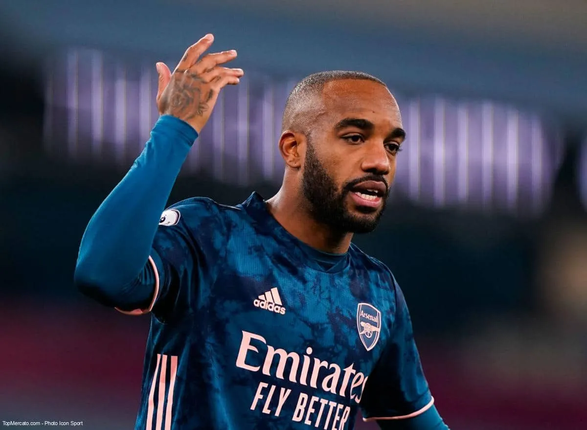 Alexandre Lacazette, Arsenal