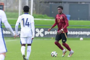 Mercato – 3 équipes de L1 se livrent bataille pour le wonderkid belge Mory Kera
