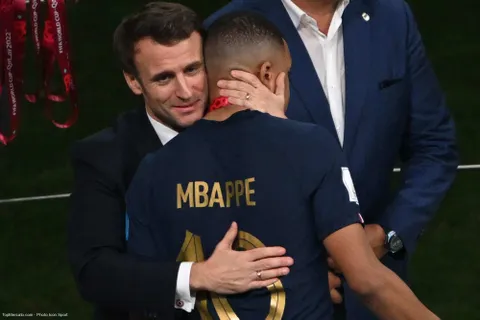 Macron et Mbappé