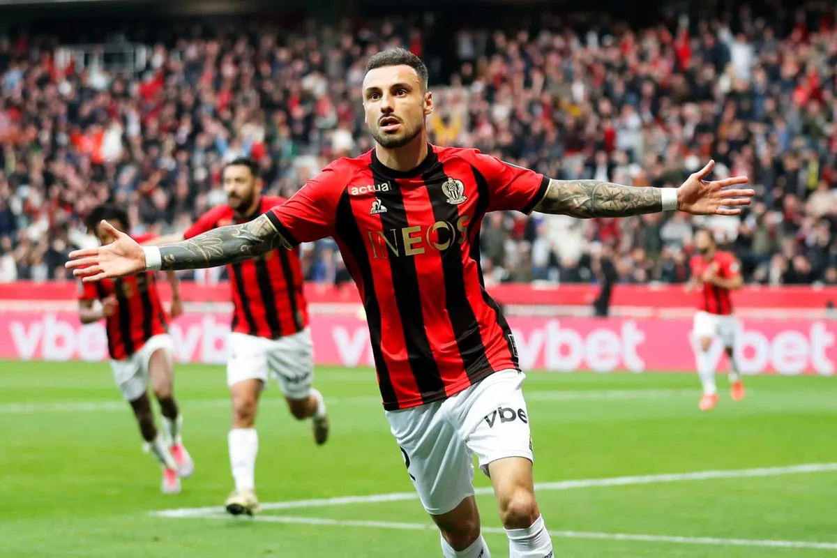 Jonathan Clauss OGC Nice