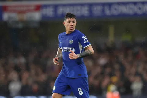 Chelsea prend une décision polémique avec Enzo Fernandez