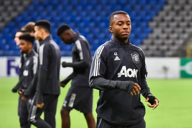 Officiel Mercato - Manchester United : un défenseur prêté en D2