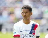 Mercato PSG : Senny Mayulu approché par un cador de Premier League